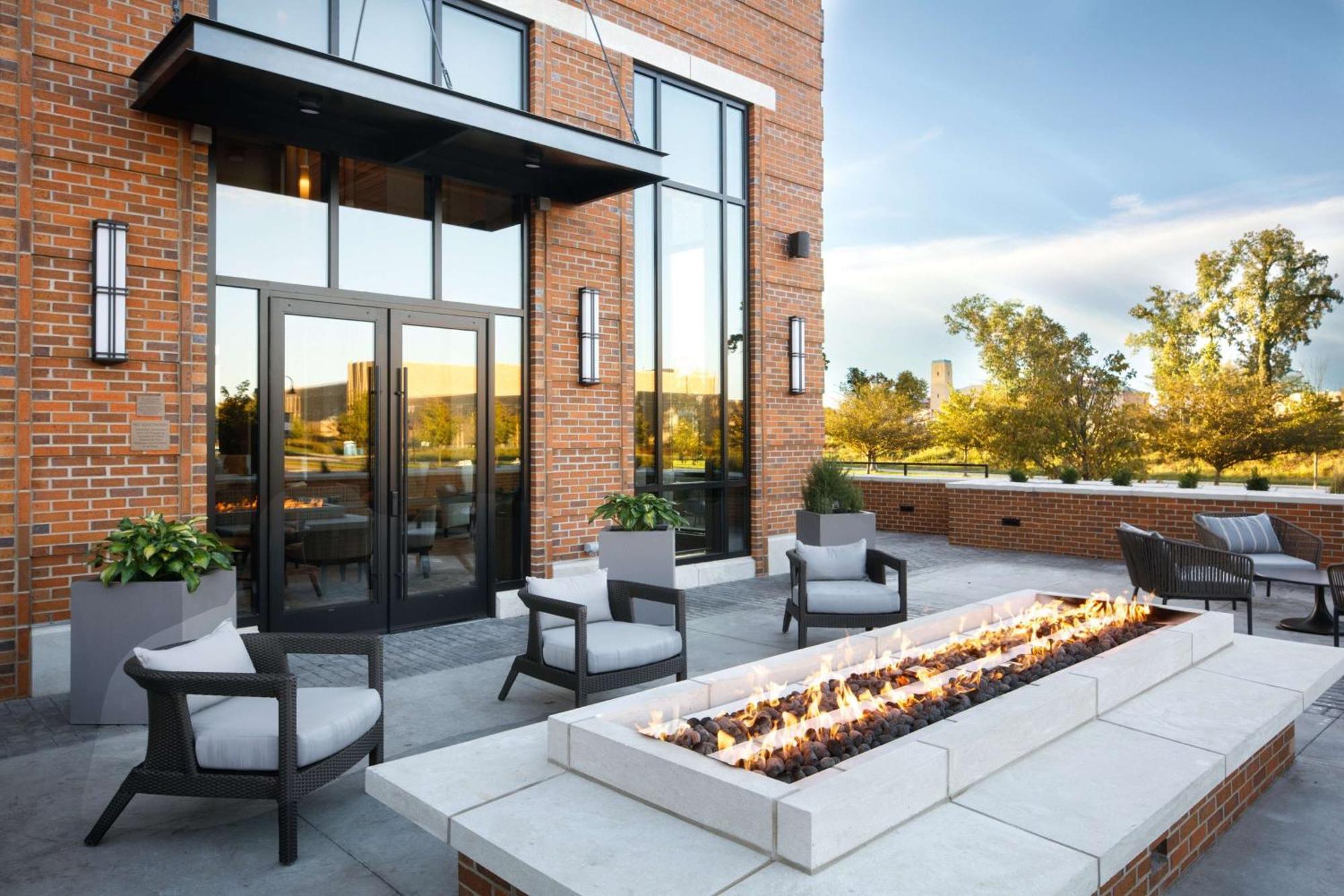 Embassy Suites By Hilton South Bend Zewnętrze zdjęcie